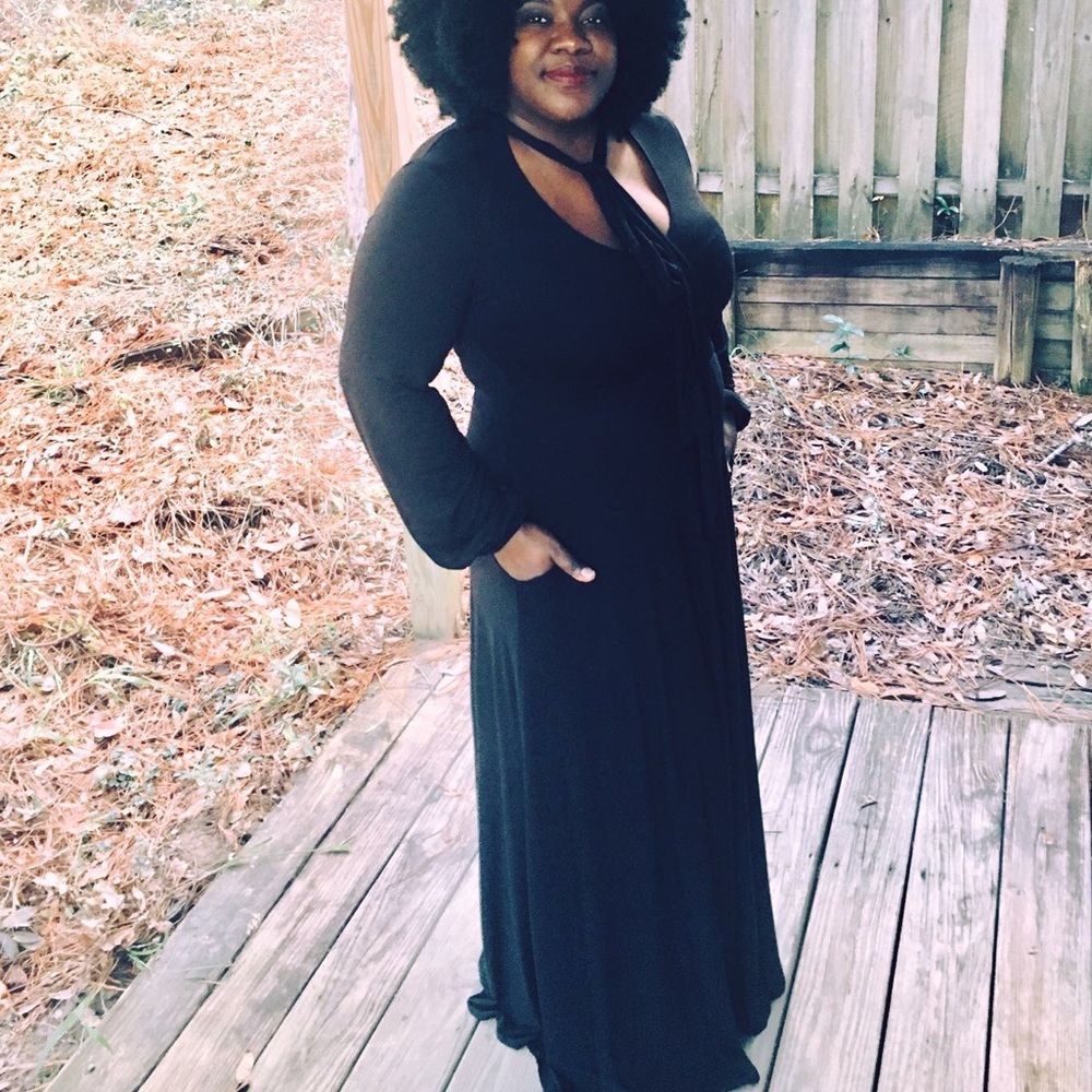 MAXI DRESS - Picture 2 of 5